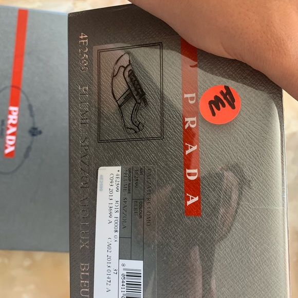 SOLD! ❤️ Prada Sneakers - Picture 2 of 6